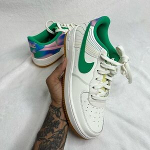 Nike Air Force 1 (men’s size 7) NEW!!